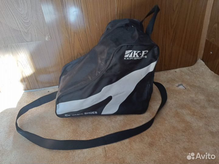 Коньки фигурные