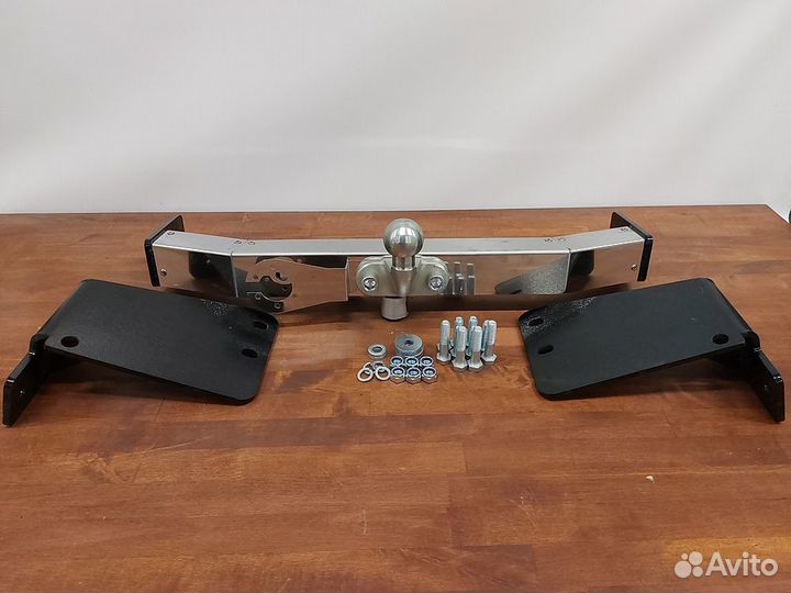 Фаркоп Toyota Land Cruiser 100 / Lexus LX 470