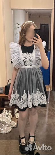 Белый школьный фартук