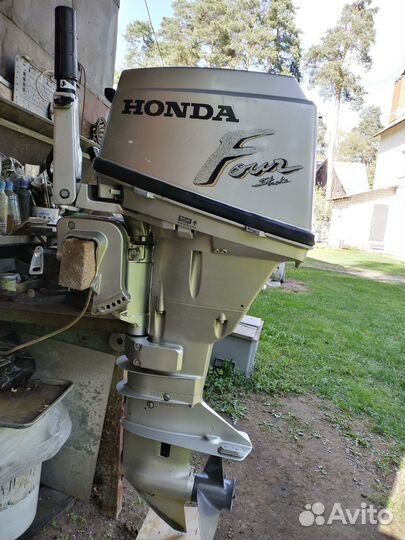 Лодочный мотор