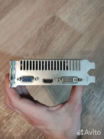 Видеокарта saphire radeon hd6770