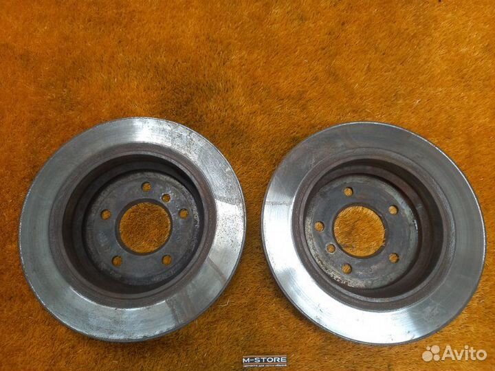 Диск тормозной задний Bmw 5-Series E39 M52B25