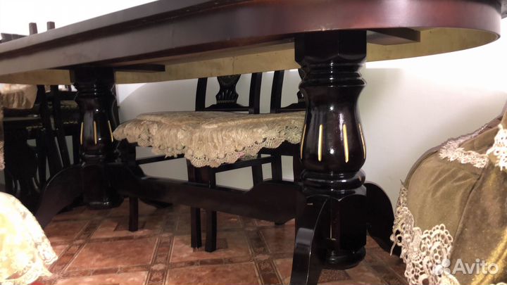 Кухонный стол