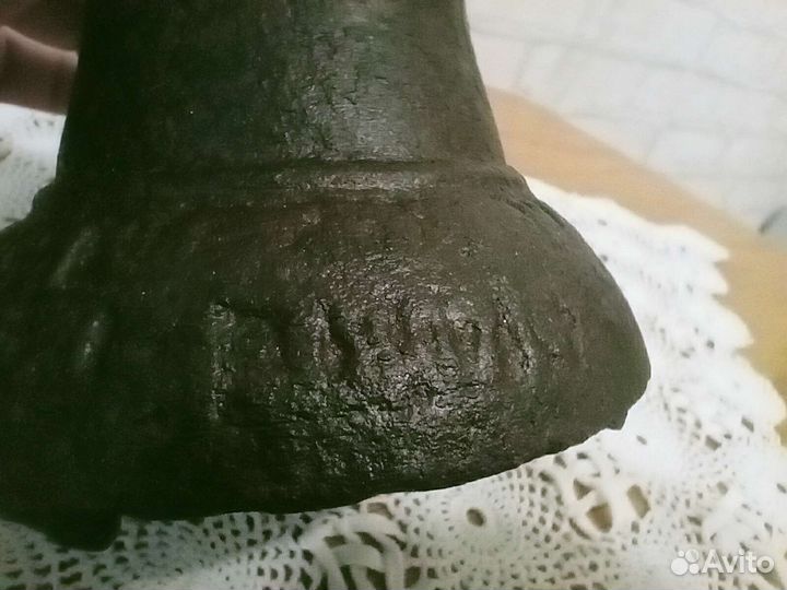 Чугунный колокольчик. Мастер Василий Бородин 1807г