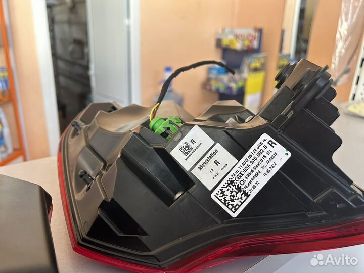 Комплект задних фонарей на audi Q3