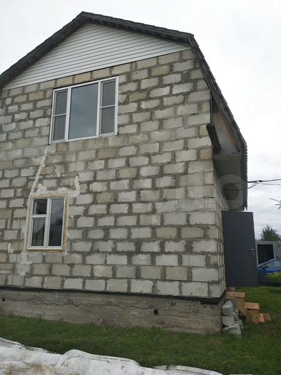 Дом 97 м² на участке 1 сот.