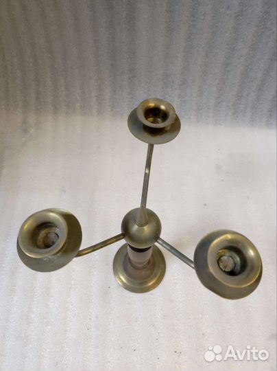 Старинный подсвечник бронза