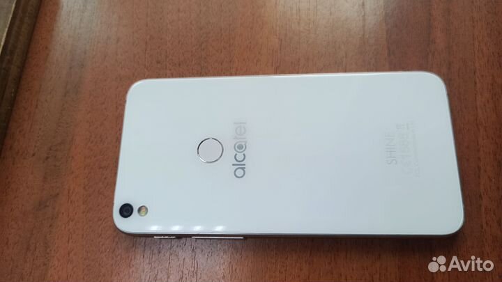 Alcatel Shine Lite, 2/16 ГБ