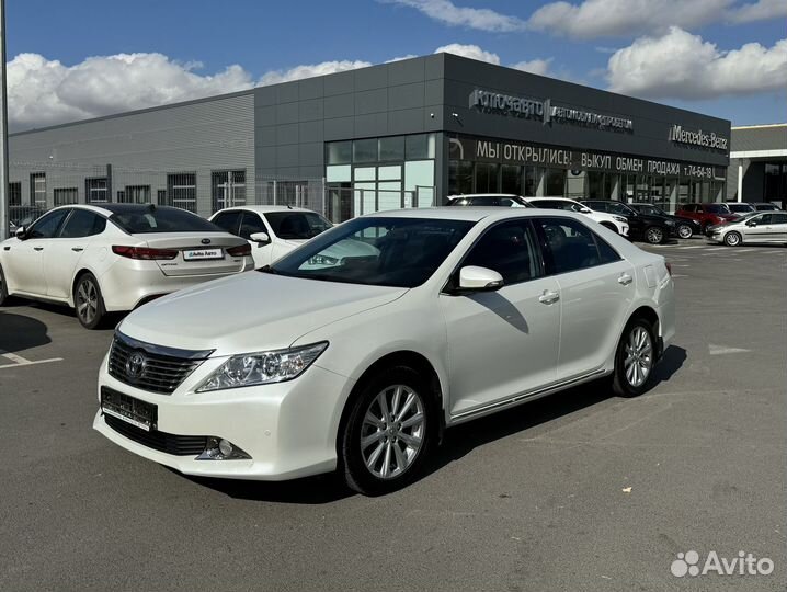 Toyota Camry 2.0 AT, 2014, 42 867 км