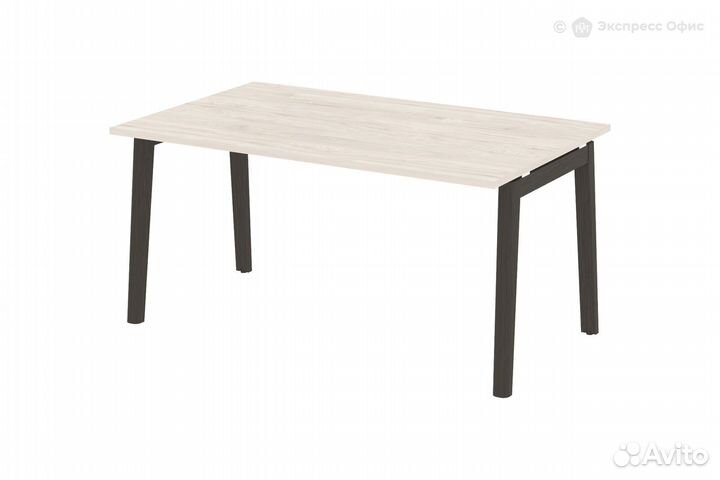 Стол для переговоров на деревянных опорах Onix woo