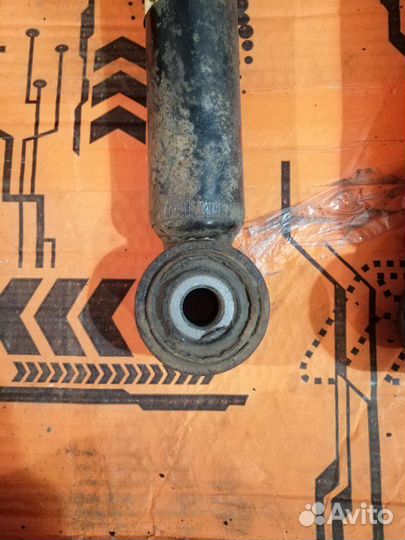 Амортизаторы на Шевролет Круз