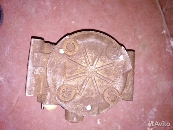 Компрессор кондиционера Митсубиши