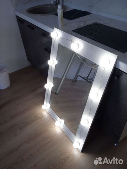 Гримерное зеркало