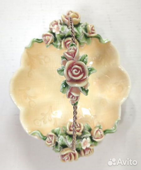 Подставка для ювелирных украшений