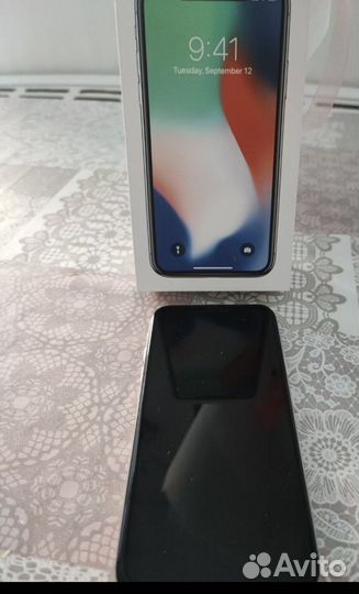 iPhone X, 64 ГБ