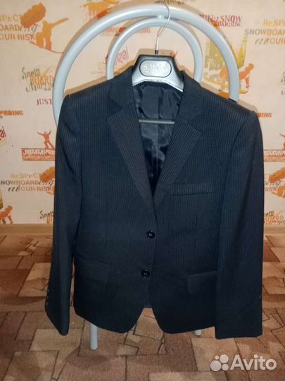 Школьный костюм