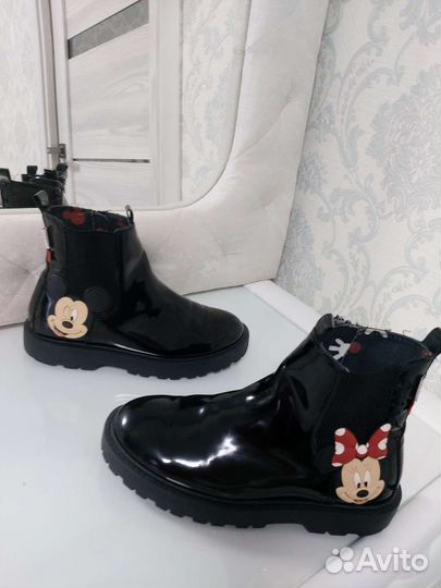 Ботинки zara для девочки 36
