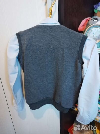 Продам рубашку для мальчика