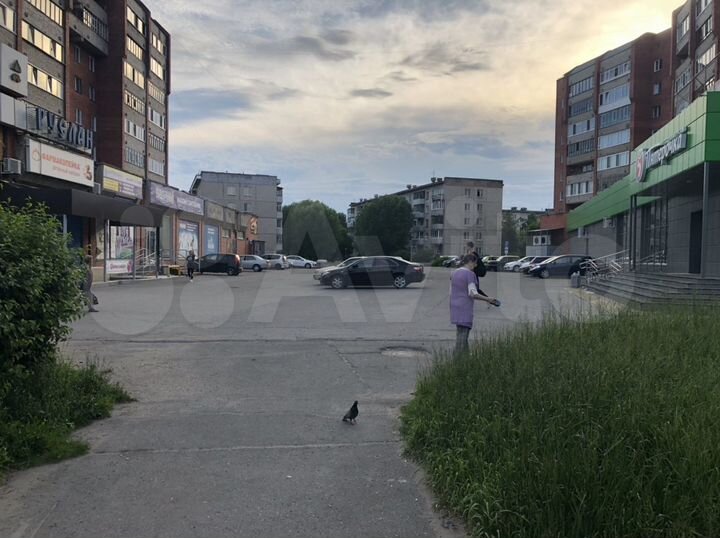 Торговая площадь, 80 м²