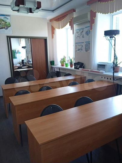 Офис / Хостел / Медцентр и т.п., 543 м²