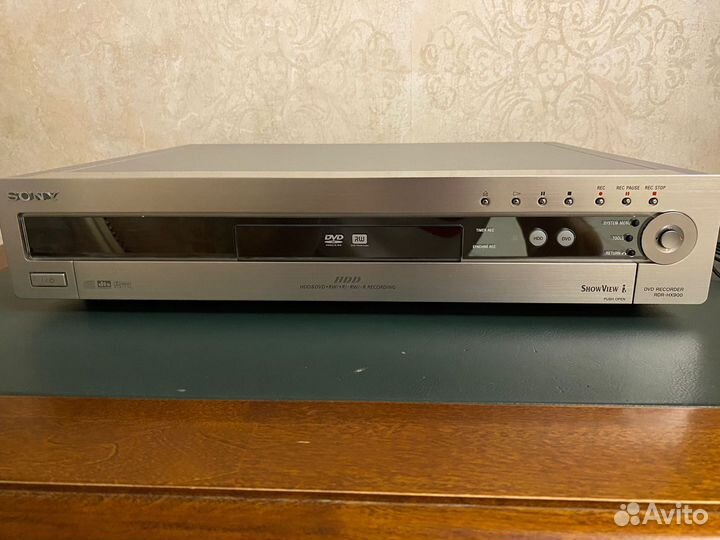 DVD плеер Sony RDR- HX900