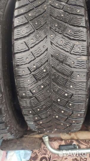 Michelin X-Ice North 4 205/55 R16