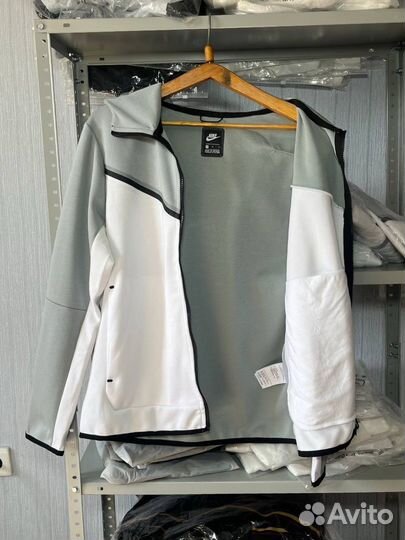 Зип Худи Nike Tech Fleece в наличии