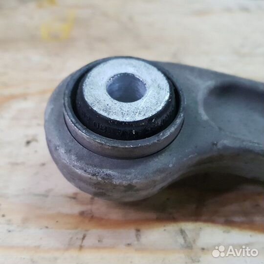 Рычаг подвески задний правый Mercedes-Benz Glc250