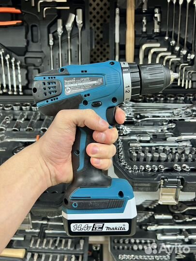 Шуруповерт Makita оригинал 14.4v