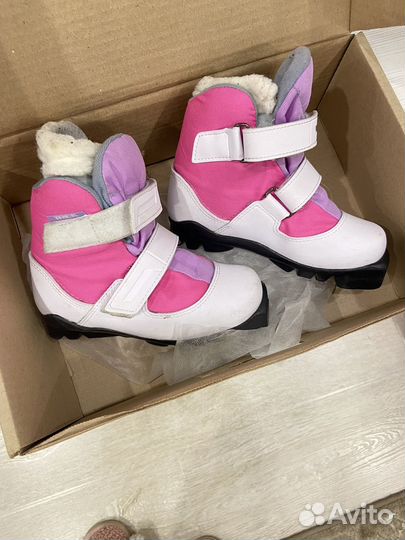 Лыжные ботинки