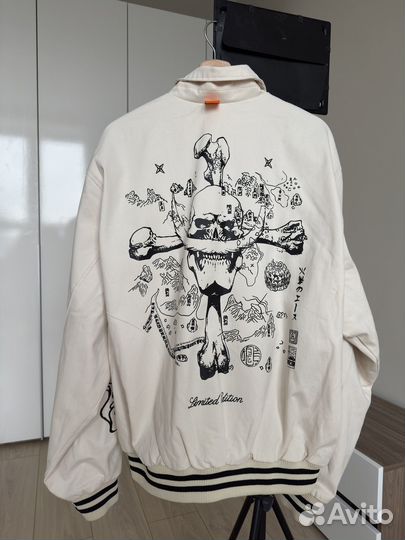 Бомбер nikifilini