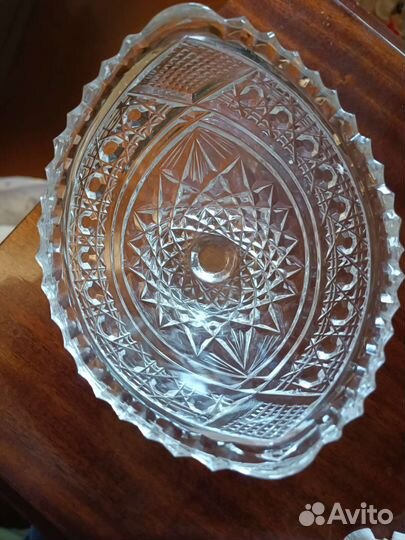 Хрустальная ваза посуда