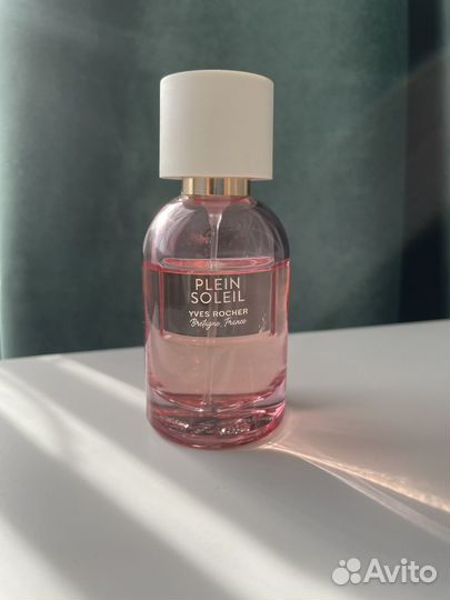 Парфюмерная вода женская