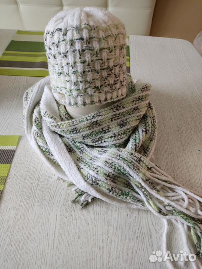 Шапки женские