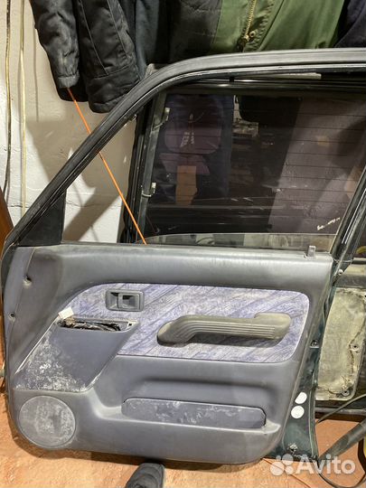 Дверь правая прадо 90-95