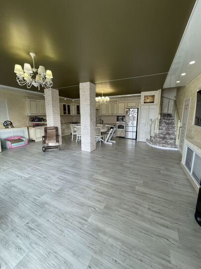 Дом 168 м² на участке 10 сот.