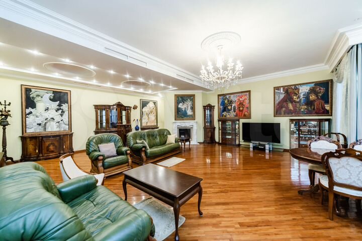 5-к. квартира, 250 м², 4/5 эт.