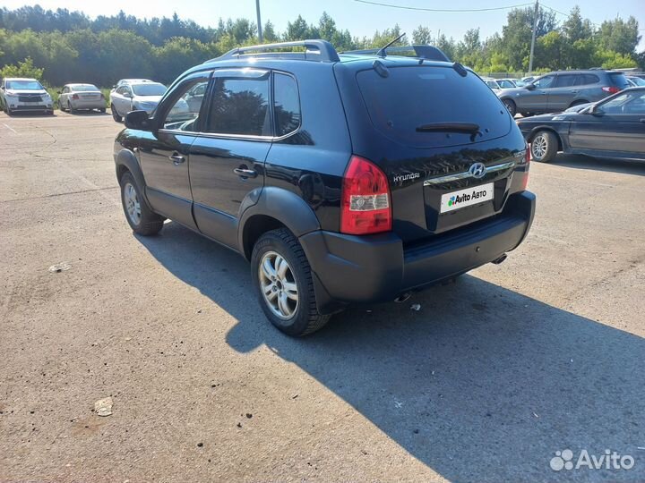 Hyundai Tucson 2.7 AT, 2006, 290 000 км