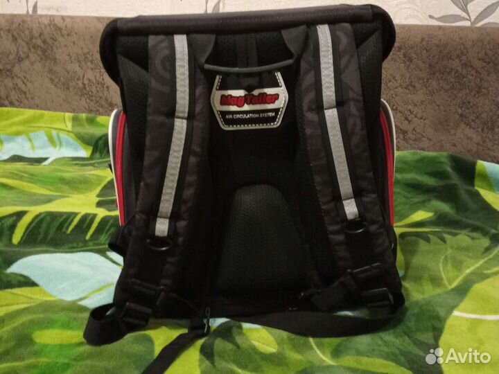 Рюкзак школьный для мальчика новый