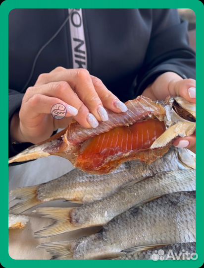 Вобла вяленая с икрой