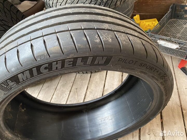 Michelin Pilot Sport 4 S 245/35 R20