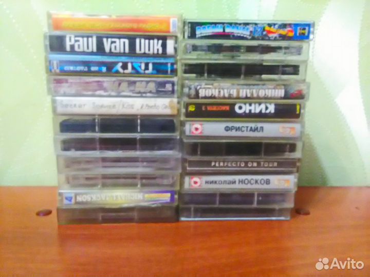 Компакт кассеты 20 шт