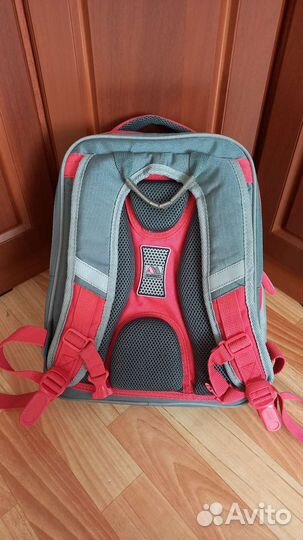 Рюкзак школьный для девочки