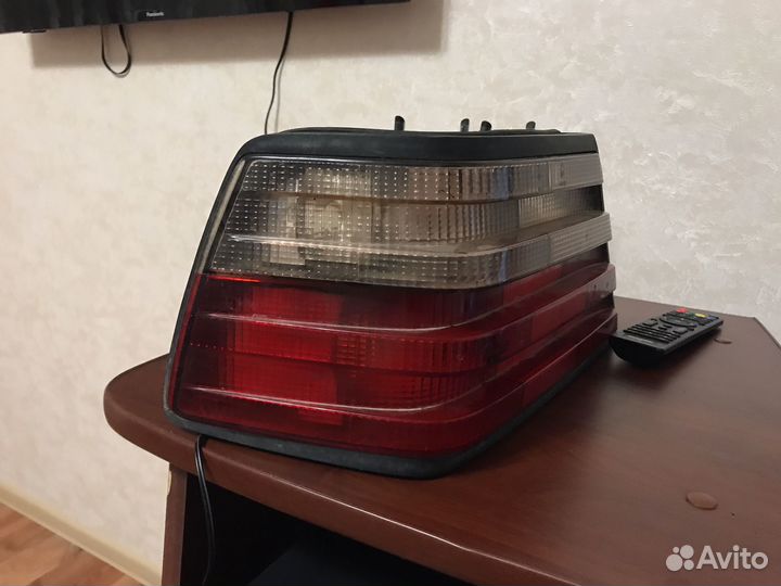 Задние фонари mercedes w124