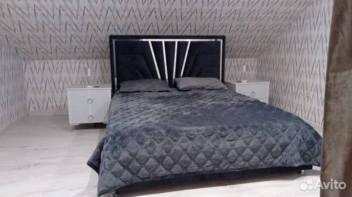 Кровать