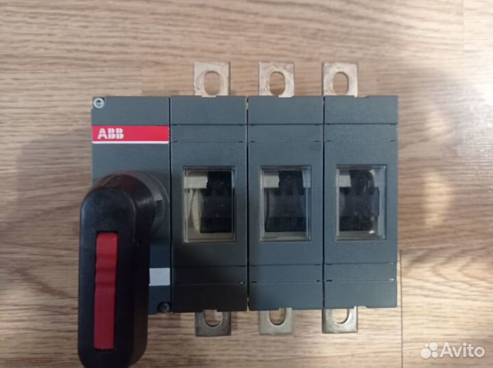 Рубильник abb ot200Е 03