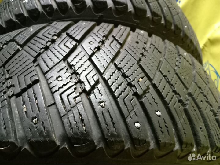 Goodyear Ultra Grip Ice Arctic 2 SUV 225/65 R17