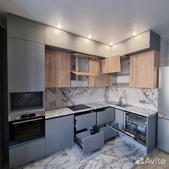 Кухня эмаль угловая. Цена за всю кухню ars 9653