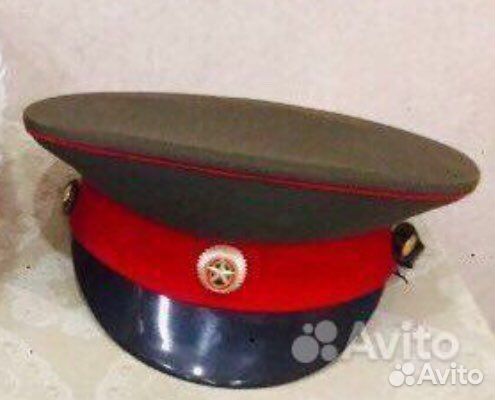 Шапки фуражки каска СССР