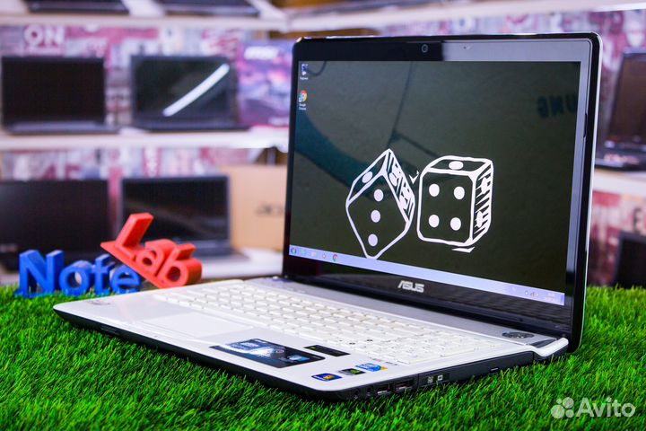 Игровой ноутбук Asus i3/6Gb/320Gb